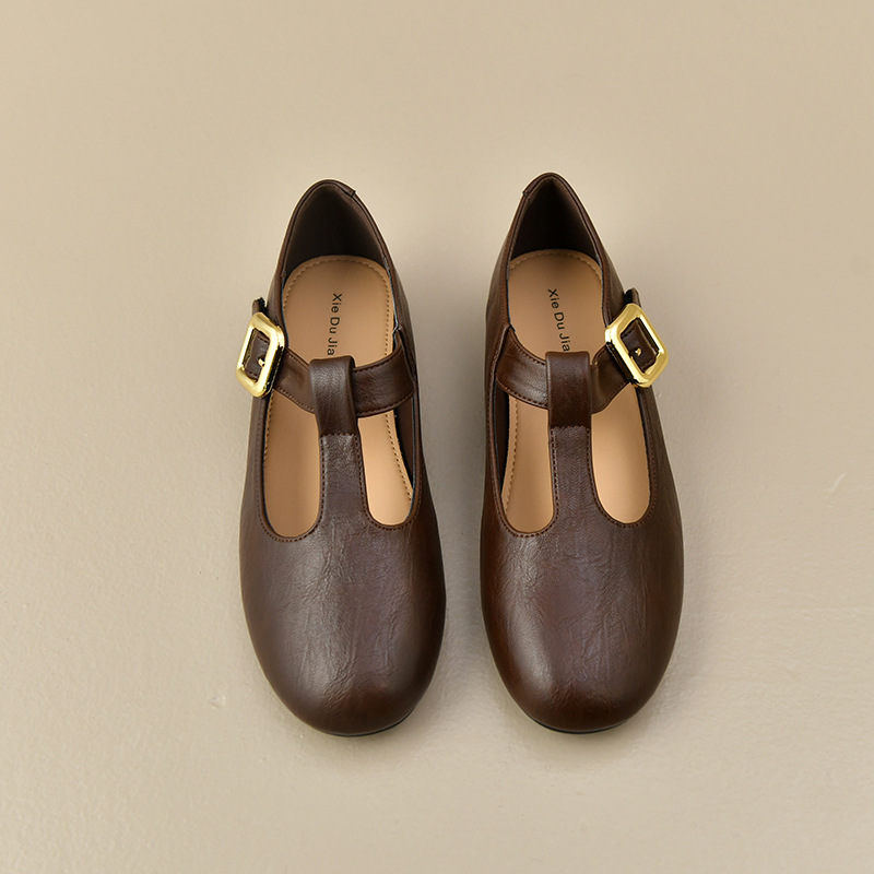 Women's T-Strap Mary Jane Flat - Leather Work Flats Women 评论和价格