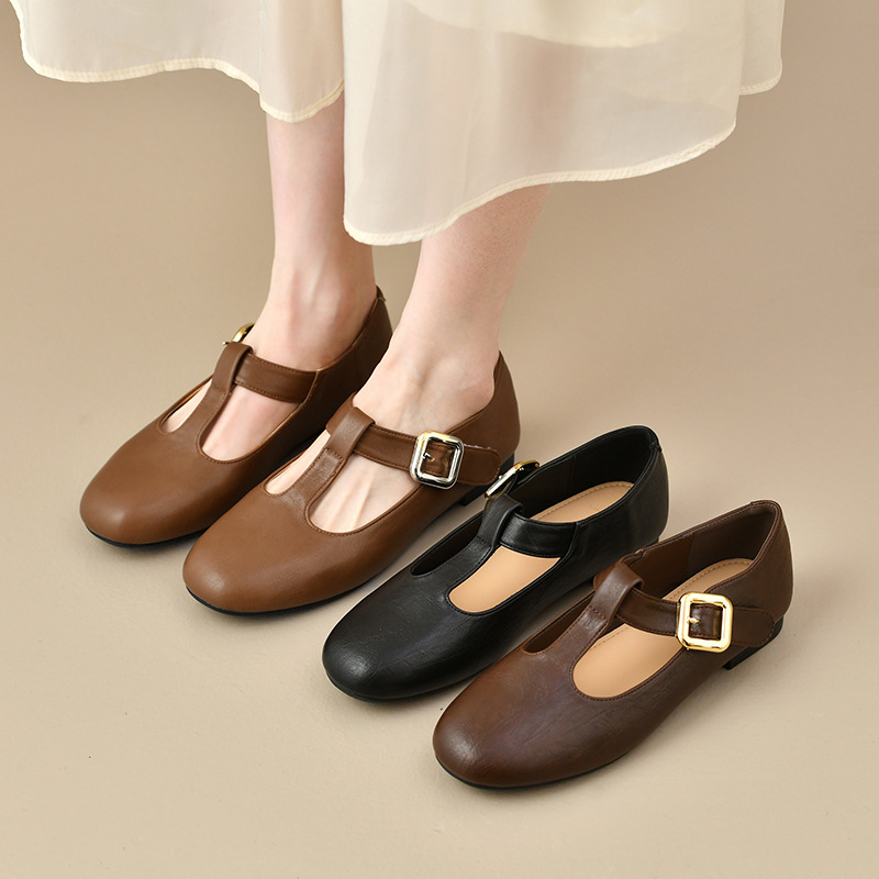 Women's T-Strap Mary Jane Flat - Leather Work Flats Women 评论和价格