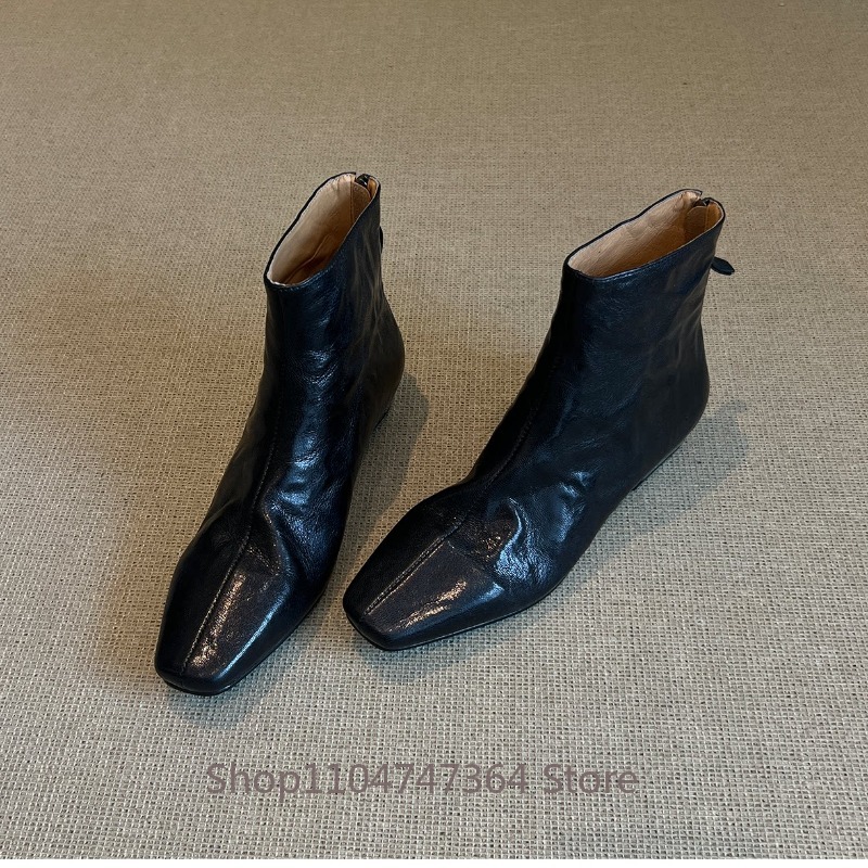Sheepskin Retro French Square  - Leatherwork In French 评论和价格
