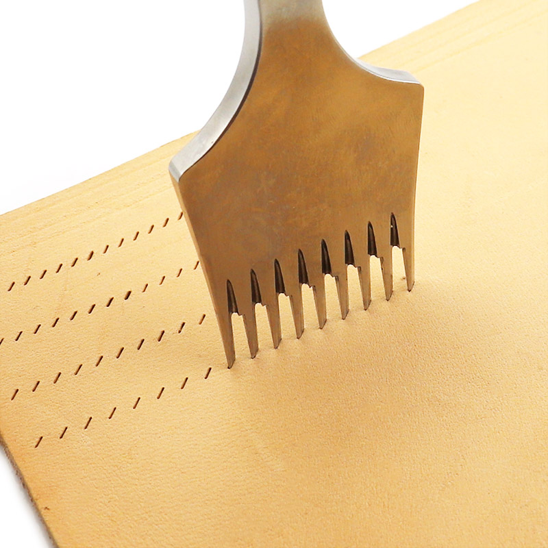 NEW High Quality Leather Die-s - Leatherwork In French 评论和价格